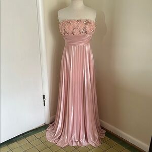 Elegant Pink Strapless Evening Gown